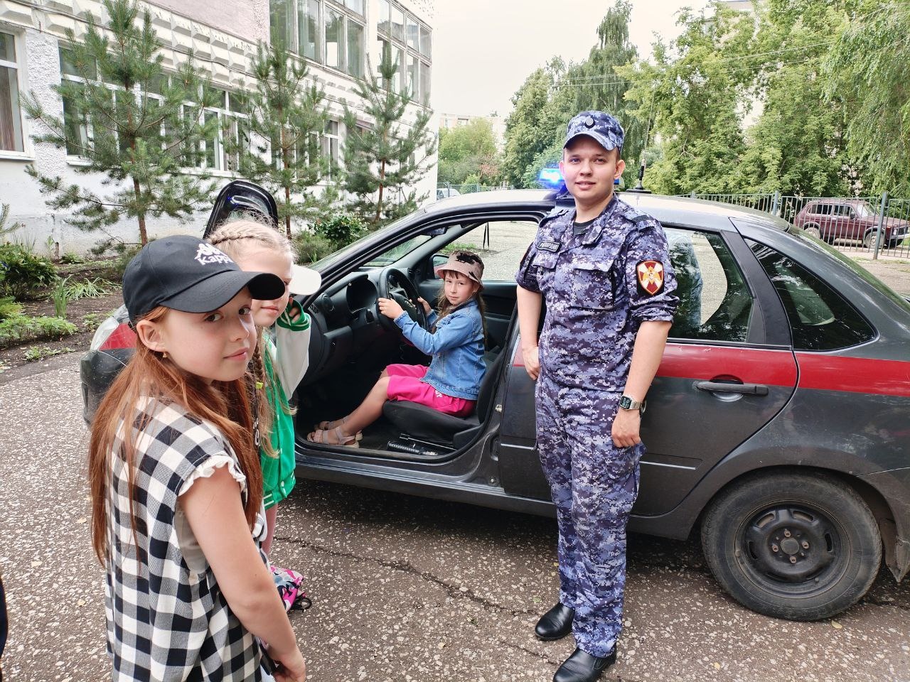 Всероссийская акция «Каникулы с Росгвардией».