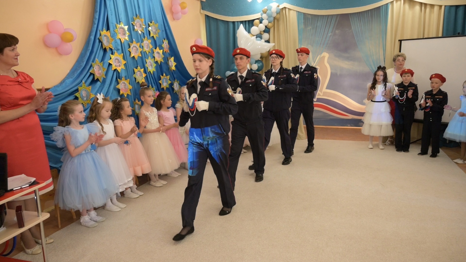 Кадетский выпускной бал.